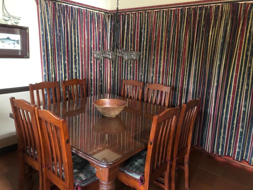Royal Coachman Villa Clarens Kültér fotó